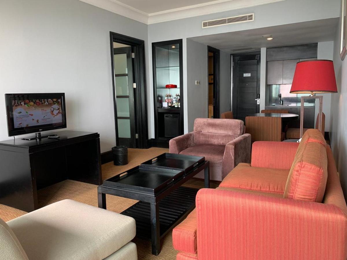 Surya Hotel & Cottages Prigen Экстерьер фото