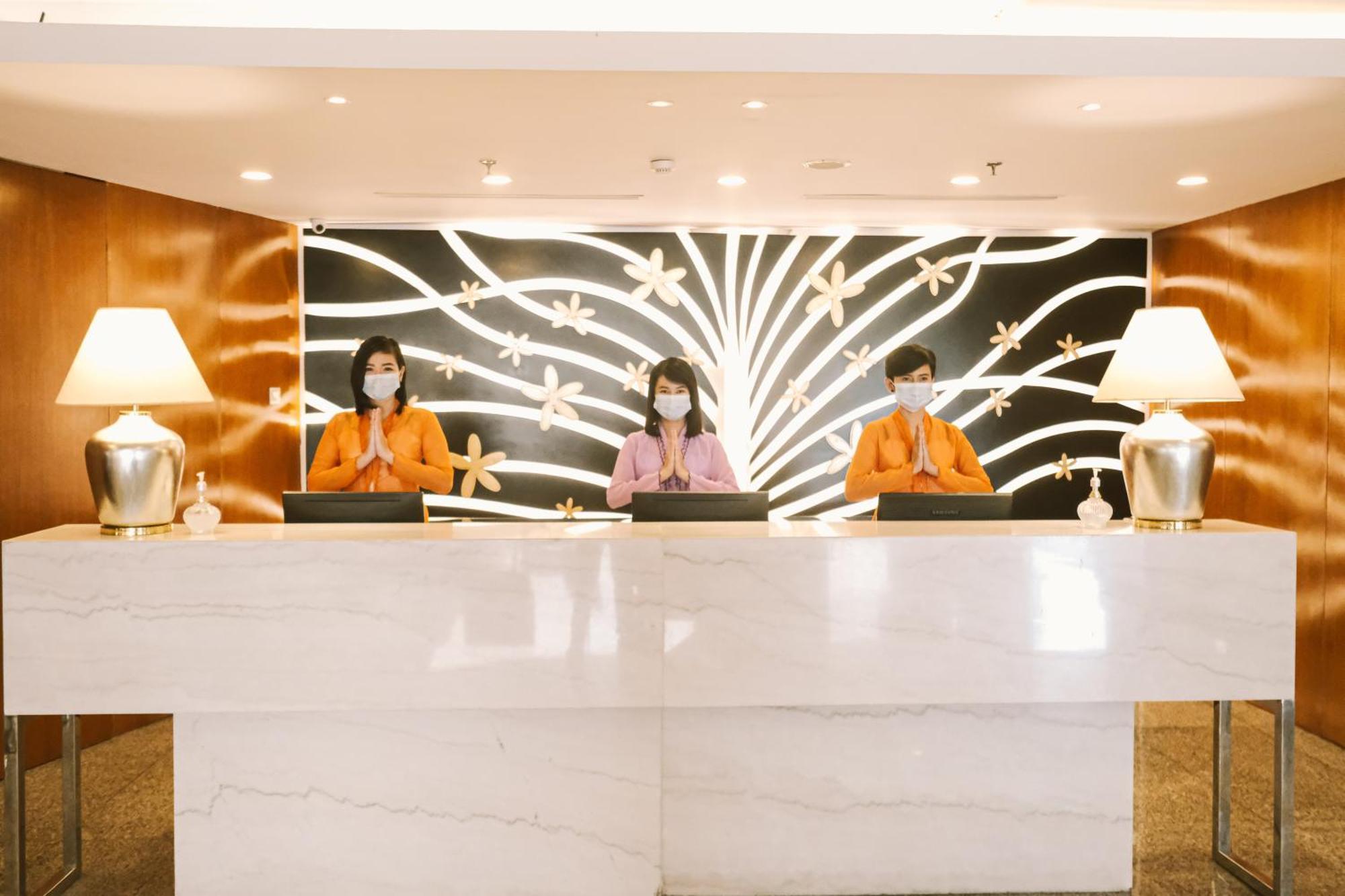Surya Hotel & Cottages Prigen Экстерьер фото